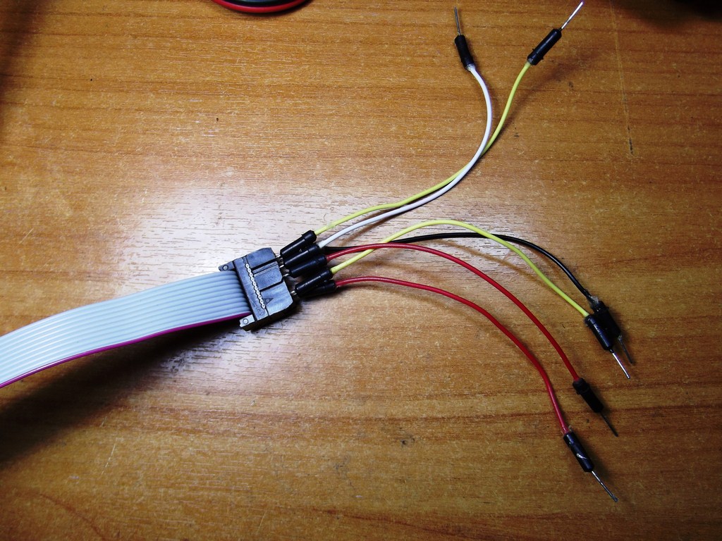 Как прошить микроконтроллер AVR?